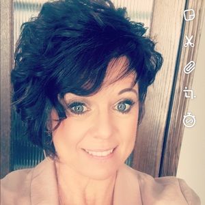 Meet your Posher, Lana